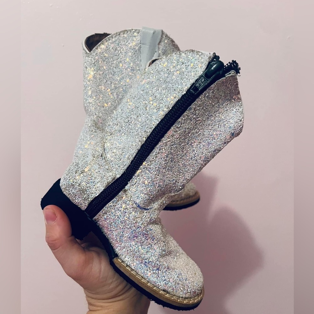 Tanner mark boots. Size 6.